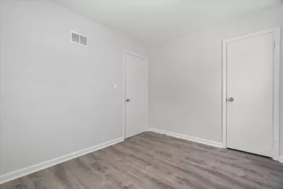 5320 N 60th St, Milwaukee, WI 53218 - Photo 14