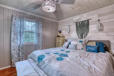 11031 W Ruby Ave, Wauwatosa, WI 53225 - Photo 22