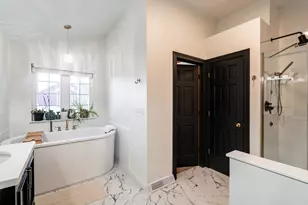 841 Summer Creek Rd, Oconomowoc, WI 53066 - Photo 38