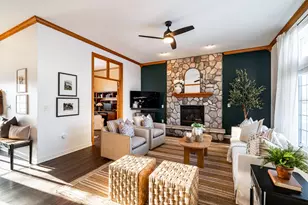 841 Summer Creek Rd, Oconomowoc, WI 53066 - Photo 8