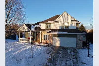 841  Summer Creek Rd, Oconomowoc, WI 53066 - Photo 2