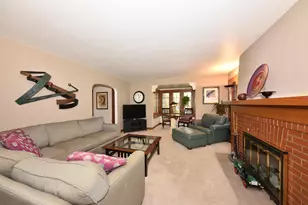 5531 S 110 St, Hales Corners, WI 53130 - Photo 18