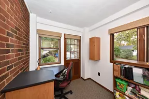 5531 S 110 St, Hales Corners, WI 53130 - Photo 8