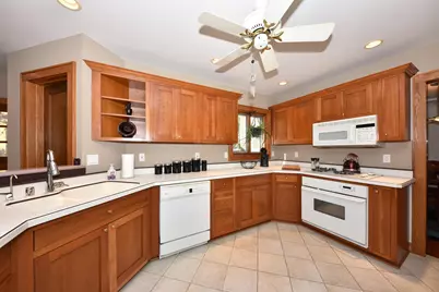 5531 S 110th St, Hales Corners, WI 53130 - Photo 2