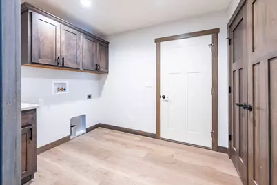 1827  Golden Gate Way, Holmen, WI 54636 - Photo 12