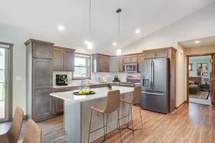 1827 Golden Gate Wy, Holmen, WI 54636 - Photo 2