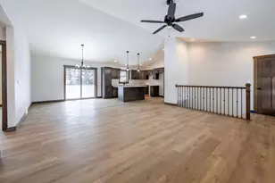 1827 Golden Gate Wy, Holmen, WI 54636 - Photo 6