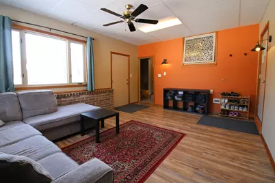 1016 W Glenn Dr, Waukesha, WI 53188 - Photo 4