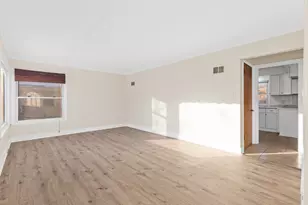 2467 S 82nd St, Milwaukee, WI 53219 - Photo 14