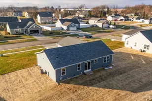 136 Spring Dr, Walworth, WI 53184 - Photo 38