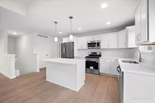 136 Spring Dr, Walworth, WI 53184 - Photo 12