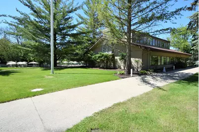 61-02  Lausanne Ct, Geneva, WI 53147 - Photo 2