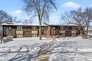 61-02 Lausanne Ct, Geneva, WI 53147 - Photo 28