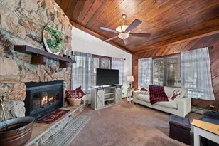 S108W34703 Jacks Bay Rd, Eagle, WI 53149 - Photo 6