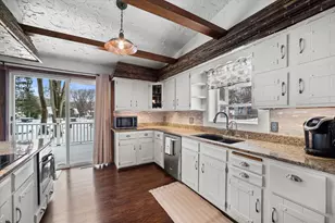 S108W34703 Jacks Bay Rd, Eagle, WI 53149 - Photo 14