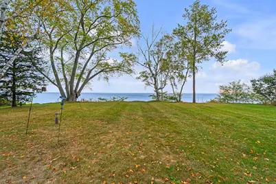 12430 N Lake Shore Dr, Mequon, WI 53092 - Photo 32