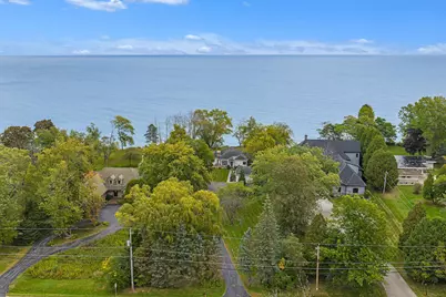 12430 N Lake Shore Dr, Mequon, WI 53092 - Photo 26