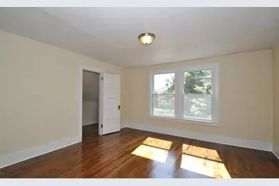 3758 E Van Norman Ave, Cudahy, WI 53110 - Photo 4