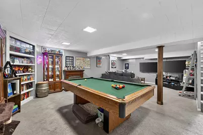 2859 S 66th St, Milwaukee, WI 53219 - Photo 16