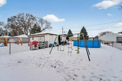 2859 S 66th St, Milwaukee, WI 53219 - Photo 18