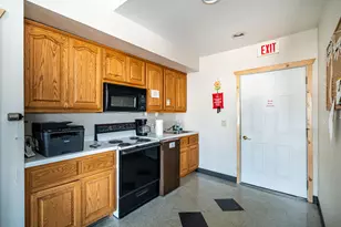 372 Hartford Square, Hartford, WI 53027 - Photo 34