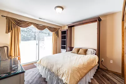 372  Hartford Sq #6, Hartford, WI 53027 - Photo 18