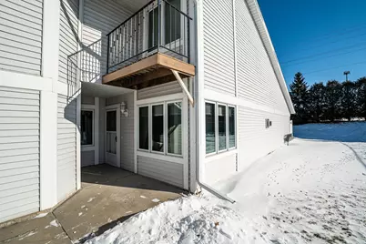 372  Hartford Sq #6, Hartford, WI 53027 - Photo 22