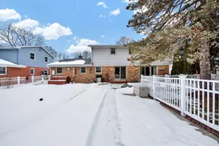 2760 N Park Dr, Wauwatosa, WI 53222 - Photo 34