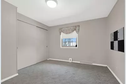 2760 N Park Dr, Wauwatosa, WI 53222 - Photo 18