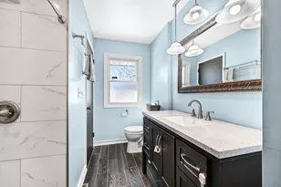 8363 N Ann St, Milwaukee, WI 53224 - Photo 10