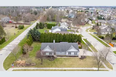 1151  Glacier Pass, Slinger, WI 53086 - Photo 4