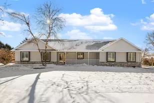 1151 Glacier Pass, Slinger, WI 53086 - Photo 1