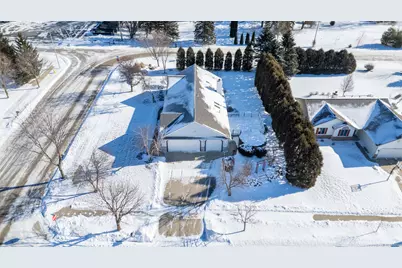 1151  Glacier Pass, Slinger, WI 53086 - Photo 16