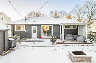 2513 Wedemeyer St, Sheboygan, WI 53081 - Photo 4