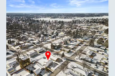 711 E Harvard St, Oconomowoc, WI 53066 - Photo 32
