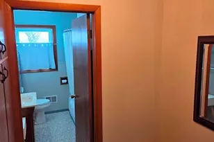 1132 S 35th St, Manitowoc, WI 54220 - Photo 14