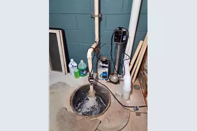 1132 S 35th St, Manitowoc, WI 54220 - Photo 26