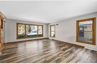 1132  11th Ave, Grafton, WI 53024 - Photo 10