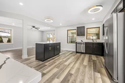 4611 W Kiley Ave, Milwaukee, WI 53223 - Photo 4