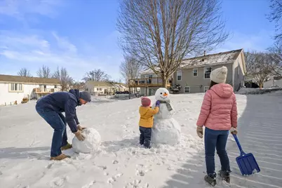 2607  Fox River Pkwy, Waukesha, WI 53189 - Photo 1