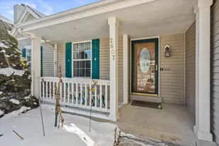 2607 Fox River Pkwy, Waukesha, WI 53189 - Photo 2