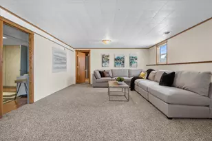 2607 Fox River Pkwy, Waukesha, WI 53189 - Photo 22