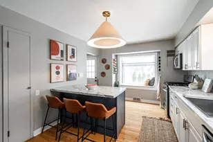 516 N Pleasant View St, Wauwatosa, WI 53226 - Photo 10