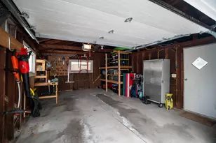 516 N Pleasant View St, Wauwatosa, WI 53226 - Photo 26