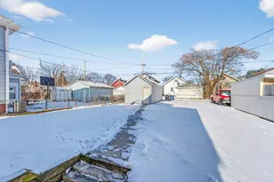 1948 12th St, Racine, WI 53403 - Photo 4