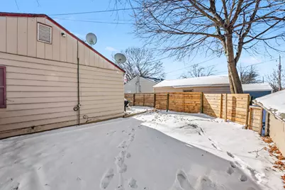 1800  Highland Ave, Waukesha, WI 53186 - Photo 18