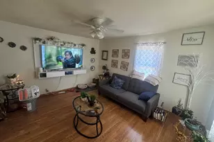 854 Dane St, Madison, WI 53713 - Photo 2