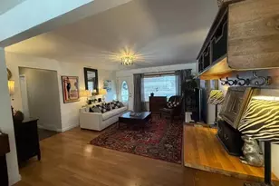 928 N 40th St, Manitowoc, WI 54220 - Photo 10