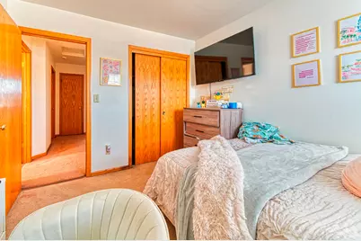 502 N 6th St, Racine, WI 53185 - Photo 18