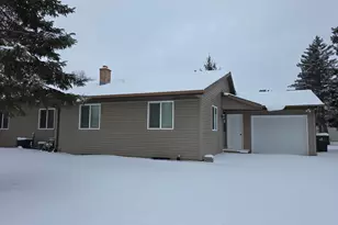 539 East Ave, Hartford, WI 53027 - Photo 1